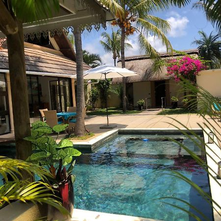 Exotic Oasis Villa In The Tropics グランベ エクステリア 写真